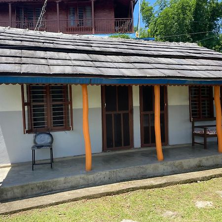 Rupa View Guest House Похара Екстериор снимка