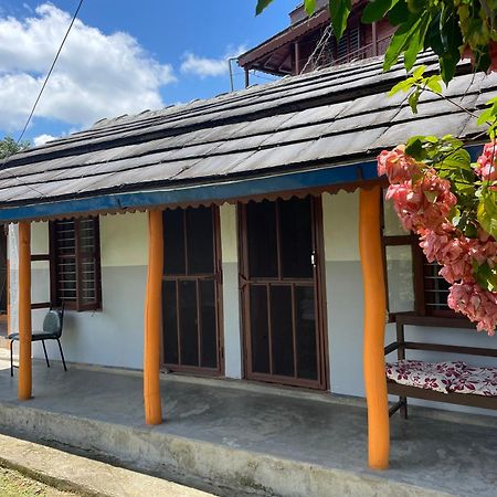 Rupa View Guest House Похара Екстериор снимка