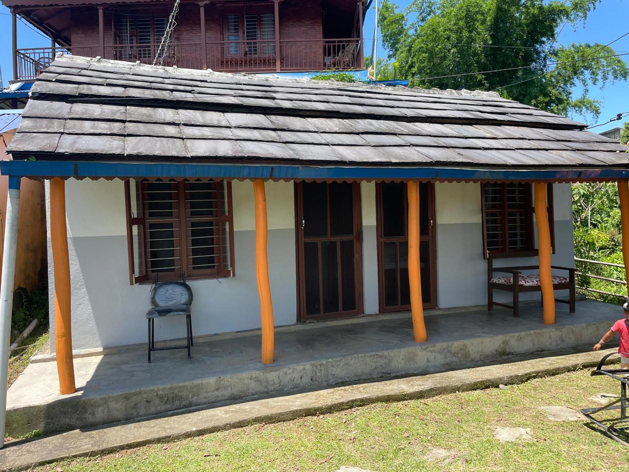 Rupa View Guest House Похара Екстериор снимка
