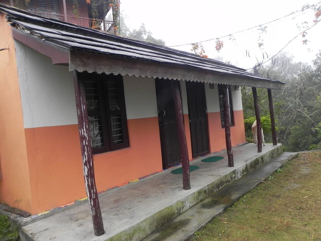 Rupa View Guest House Похара Екстериор снимка